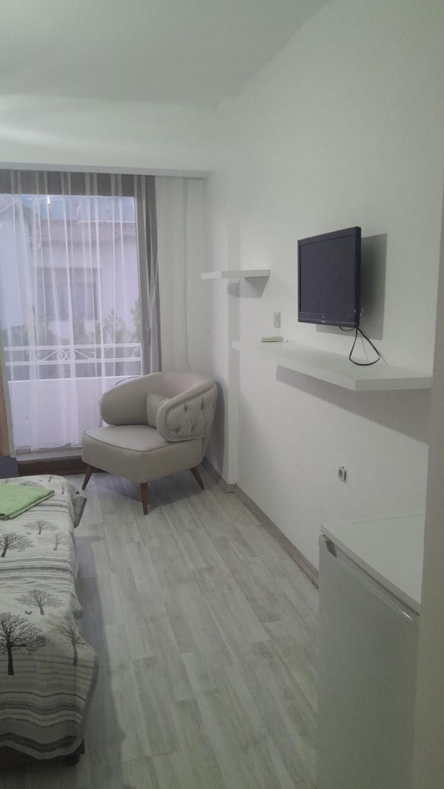 Eliba Otel Çeşme Exterior foto